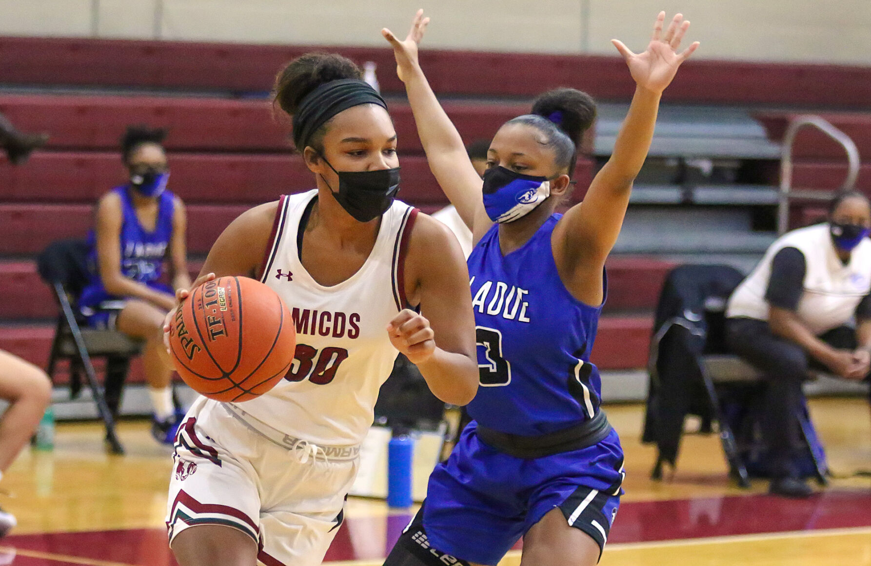 MICDS vs. Ladue girls basketball